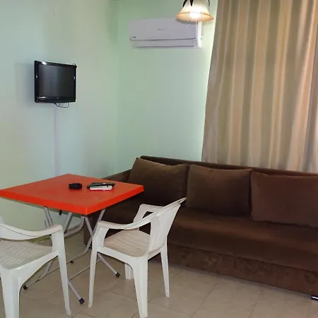 Aparthotel Forever Apart 3*